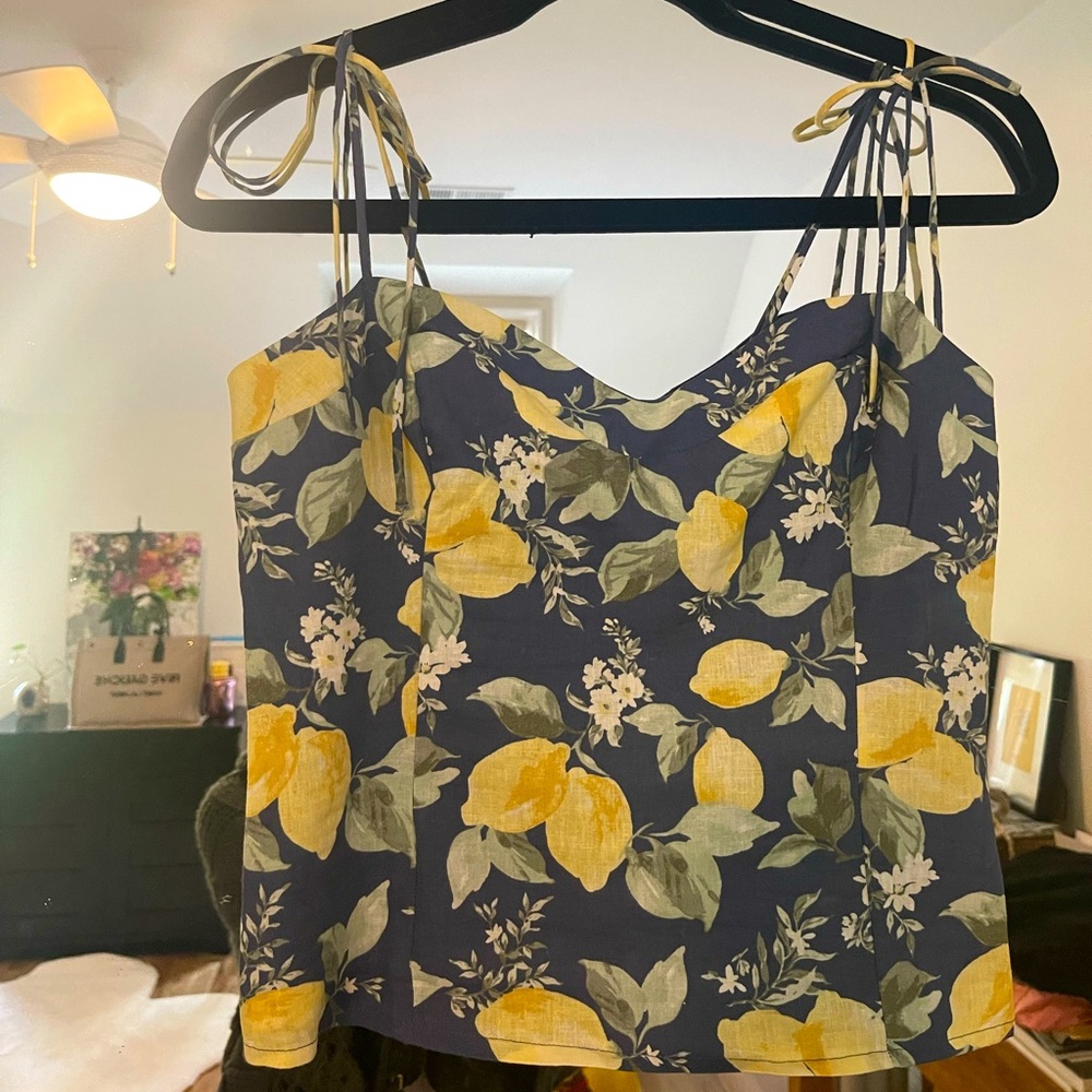 Abercombie & Fitch Lemon Print Linen Cami with Sweetheart Neckline S NWT
